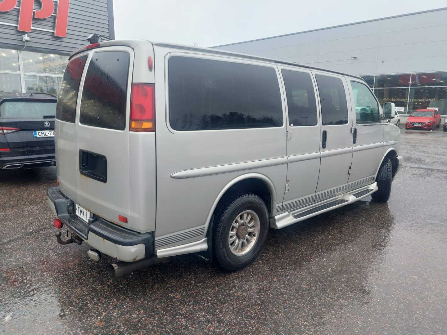 CHEVROLET EXPRESS 2009