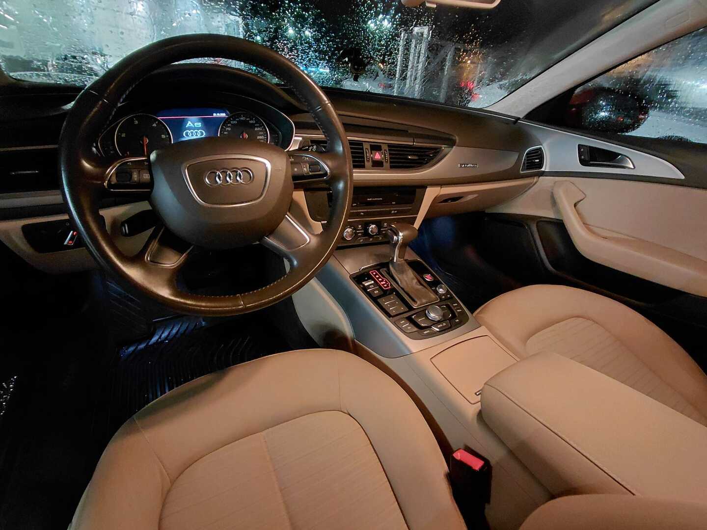 AUDI A6 2012