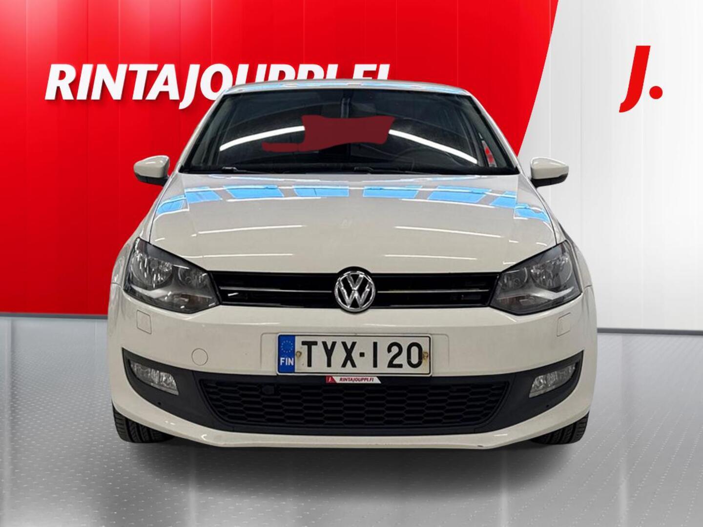 VOLKSWAGEN Polo 2012