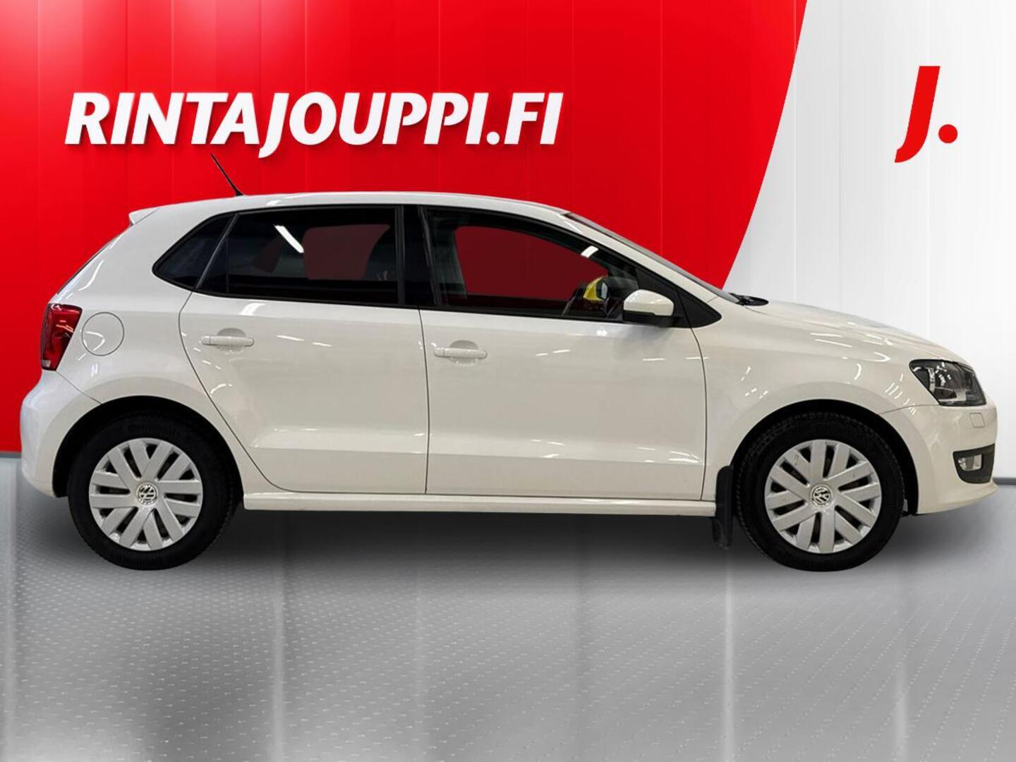 VOLKSWAGEN Polo 2012