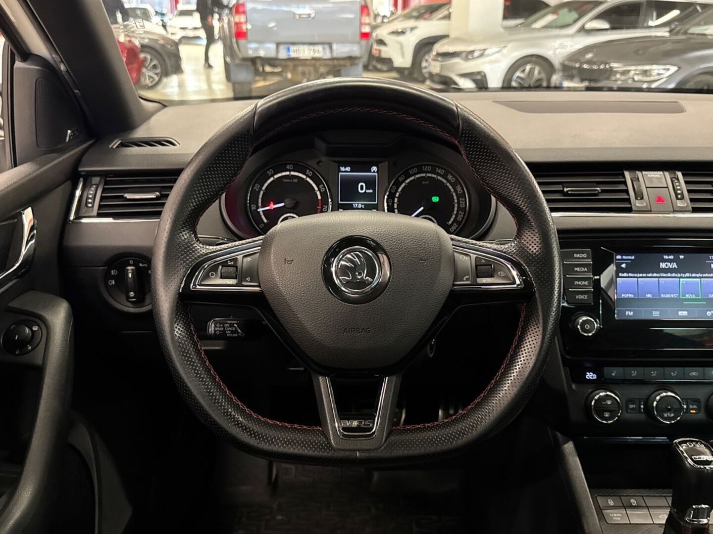 SKODA Octavia 2014