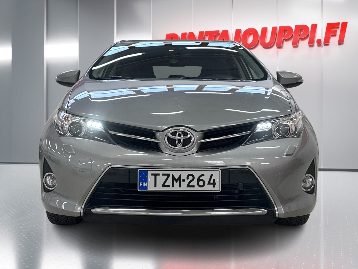 TOYOTA Auris 2014