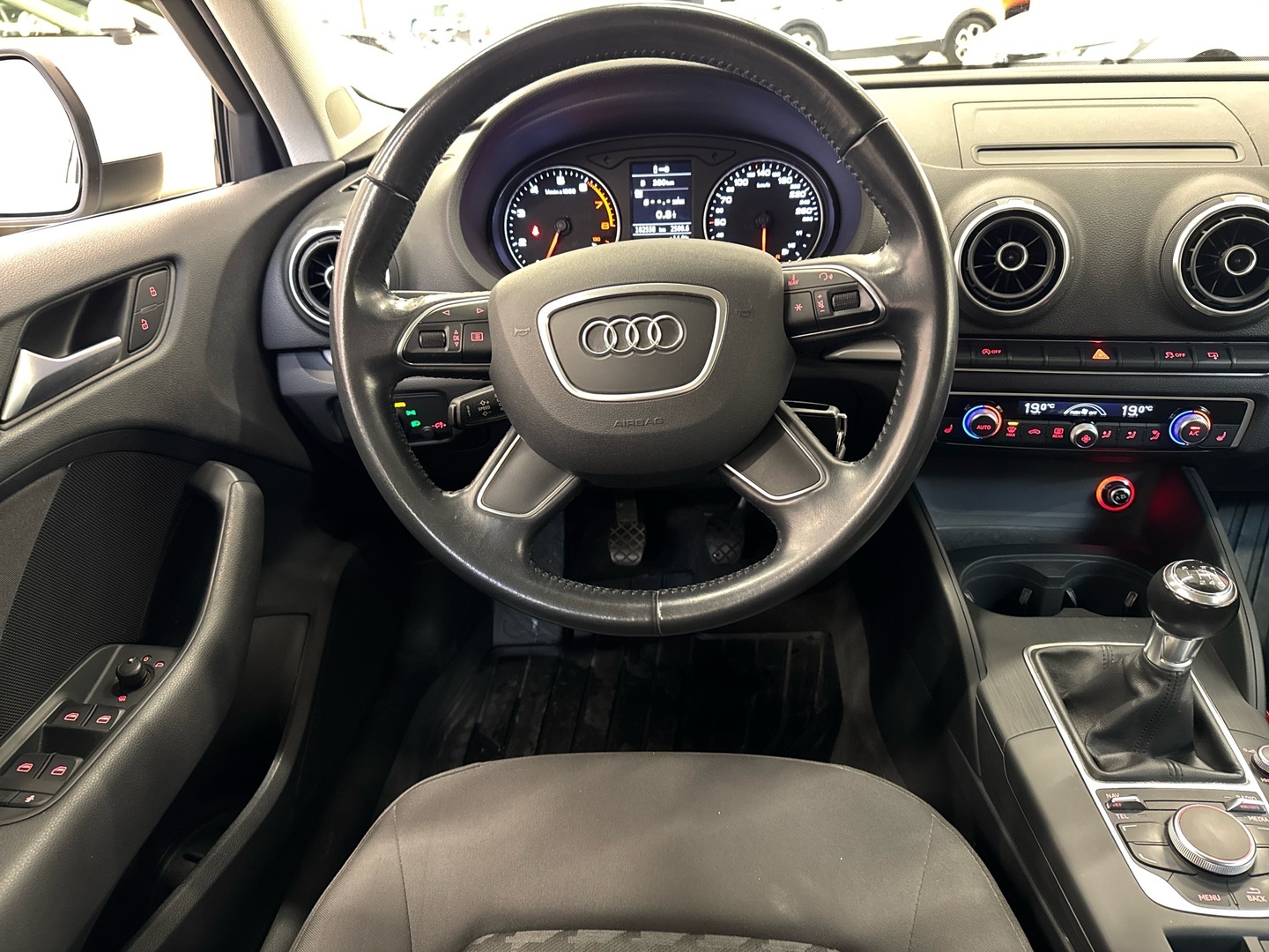 AUDI A3 2015