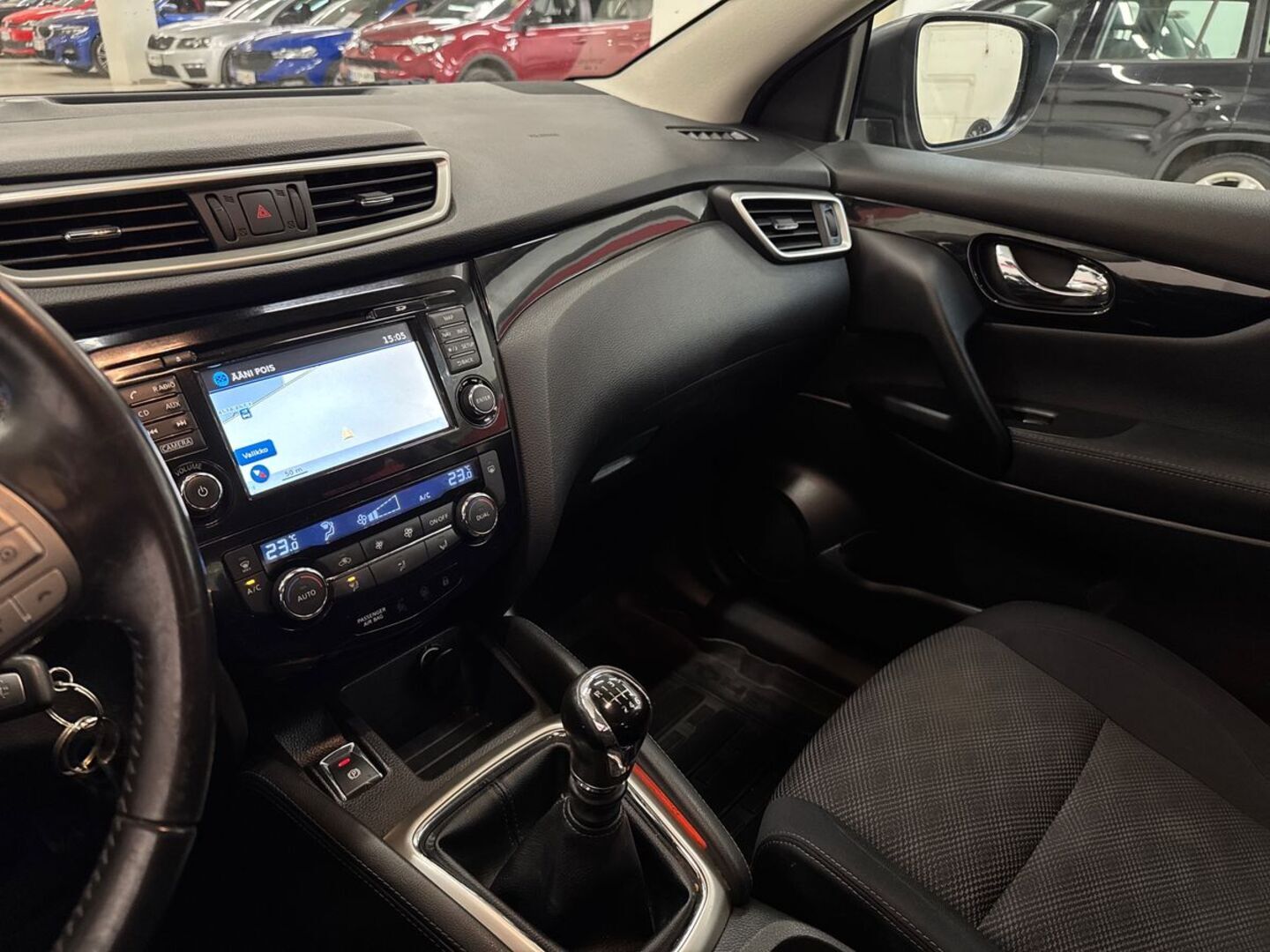 NISSAN Qashqai 25