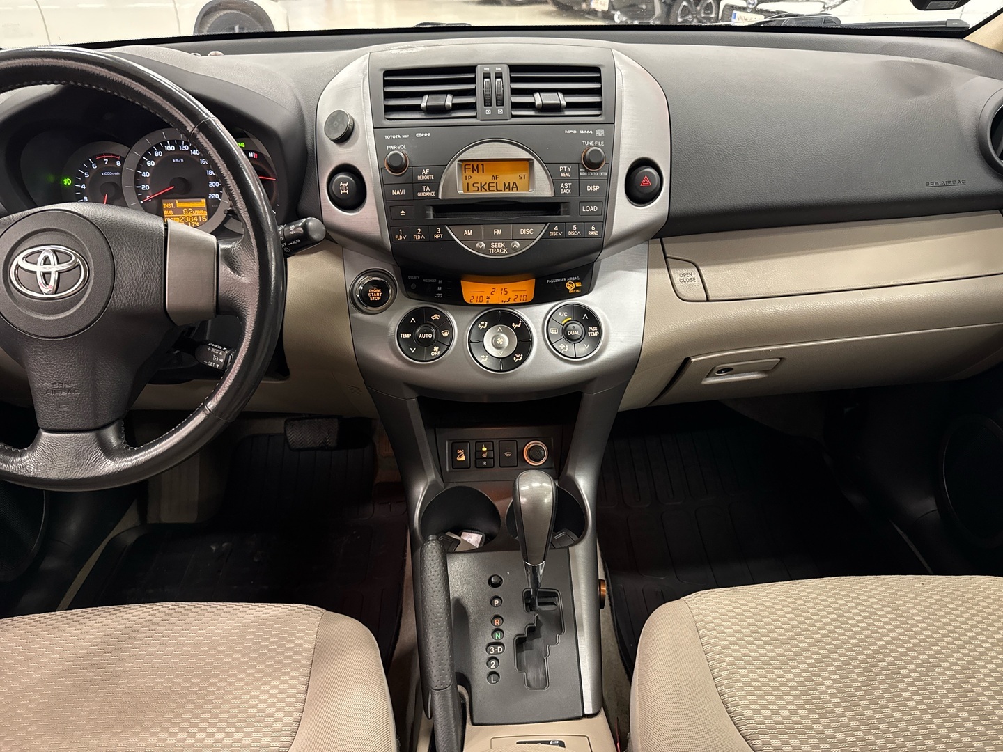 TOYOTA RAV4 2006