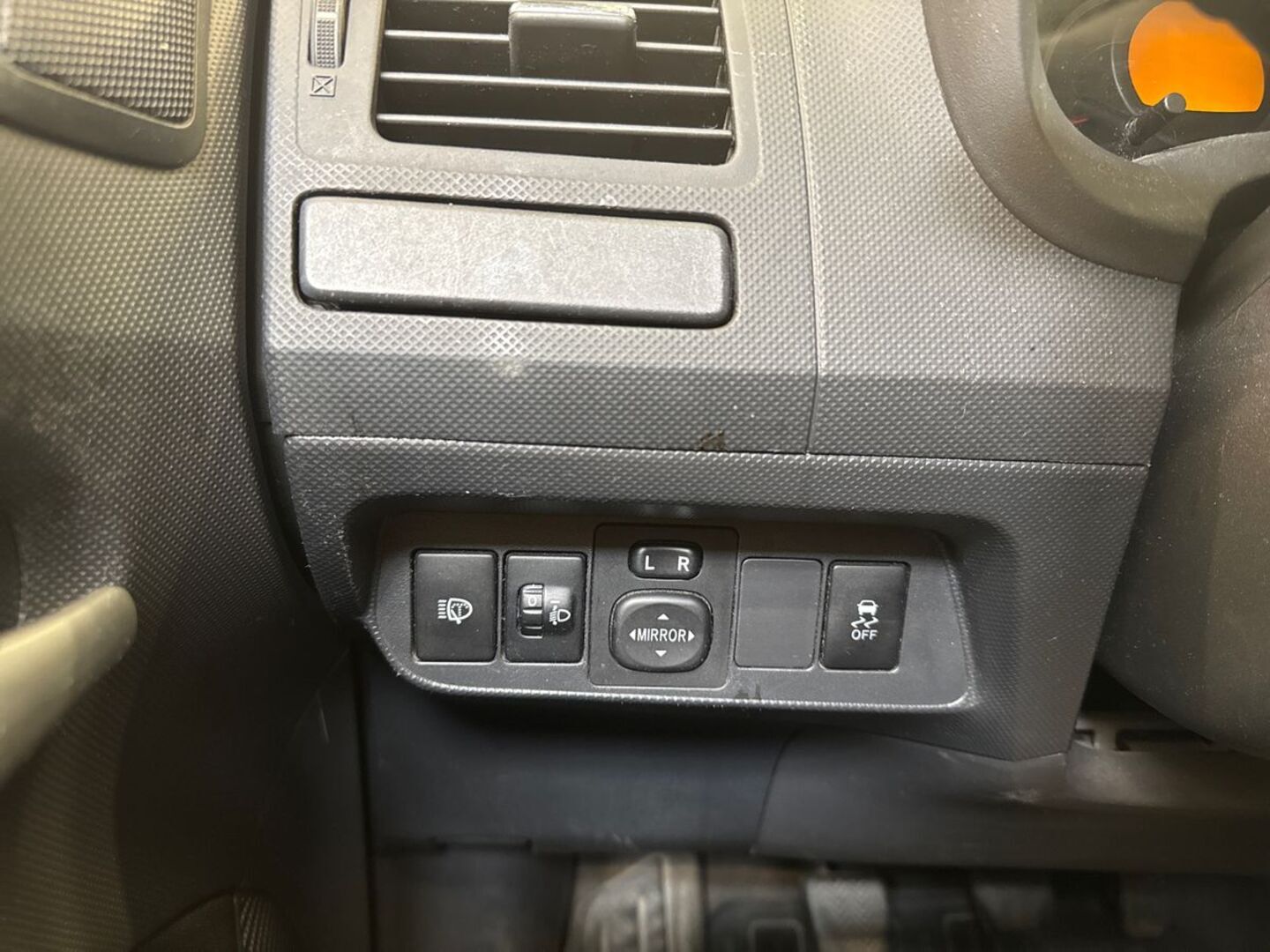 TOYOTA Auris 2010