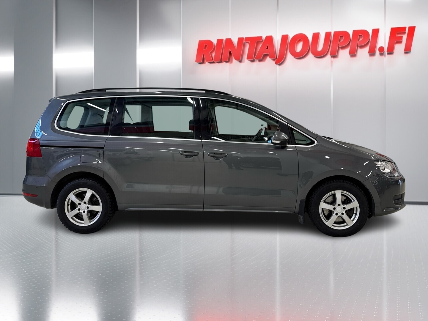 VOLKSWAGEN Sharan 2012