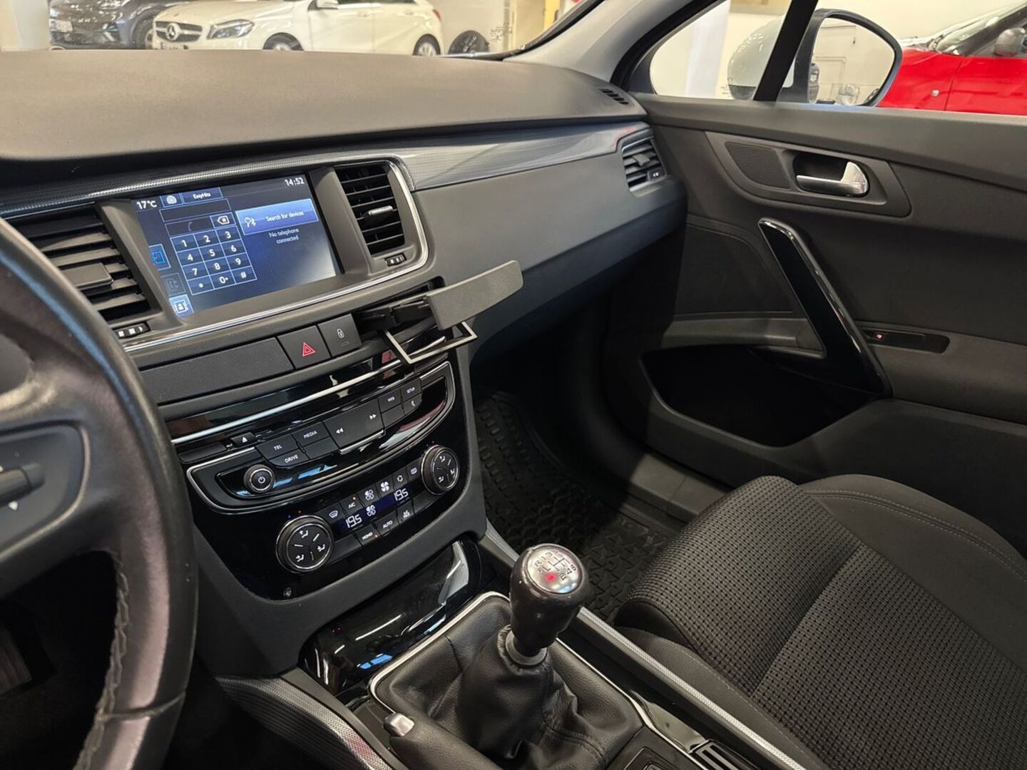 PEUGEOT 508 2015