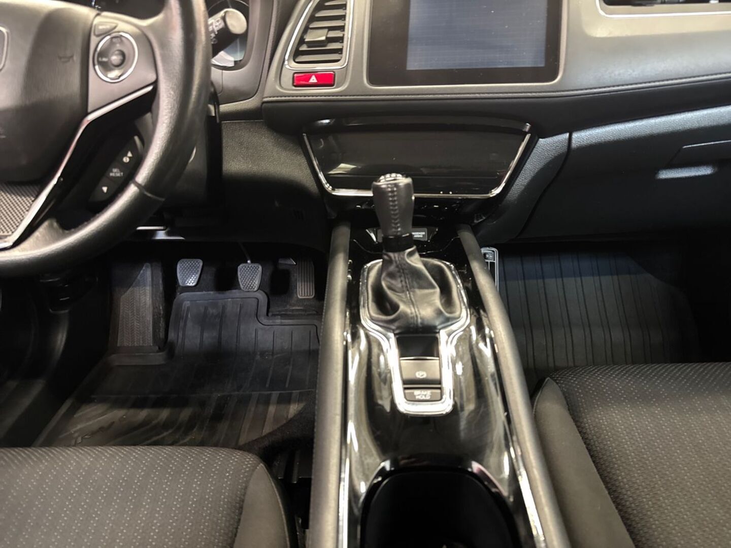 HONDA HR-V 2015