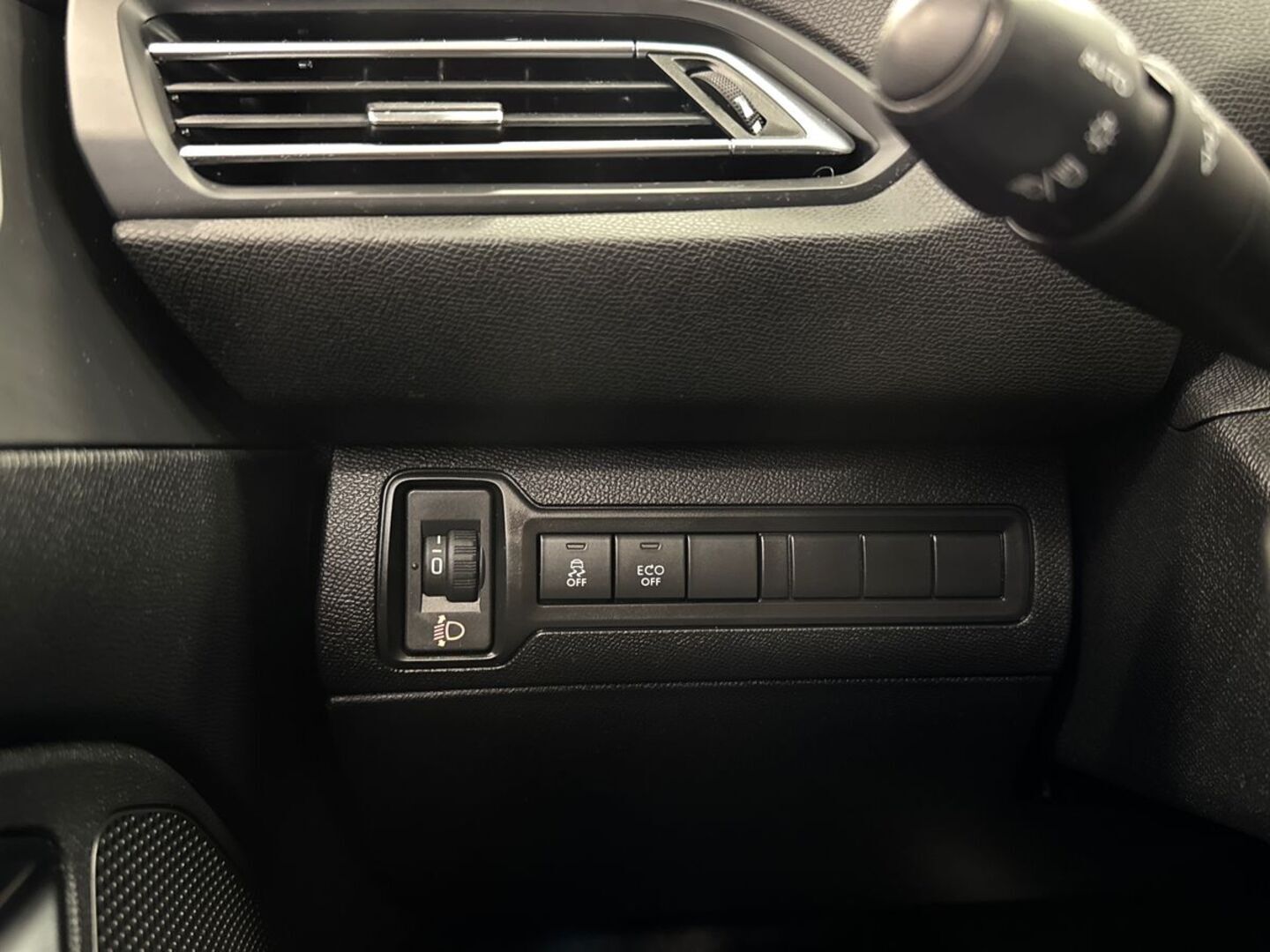 PEUGEOT 308 2017