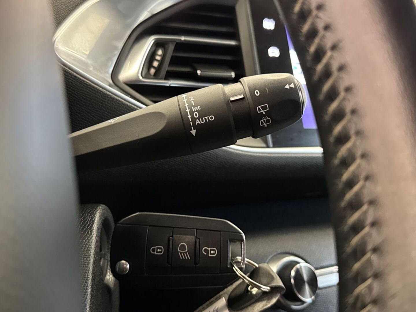 PEUGEOT 308 2017