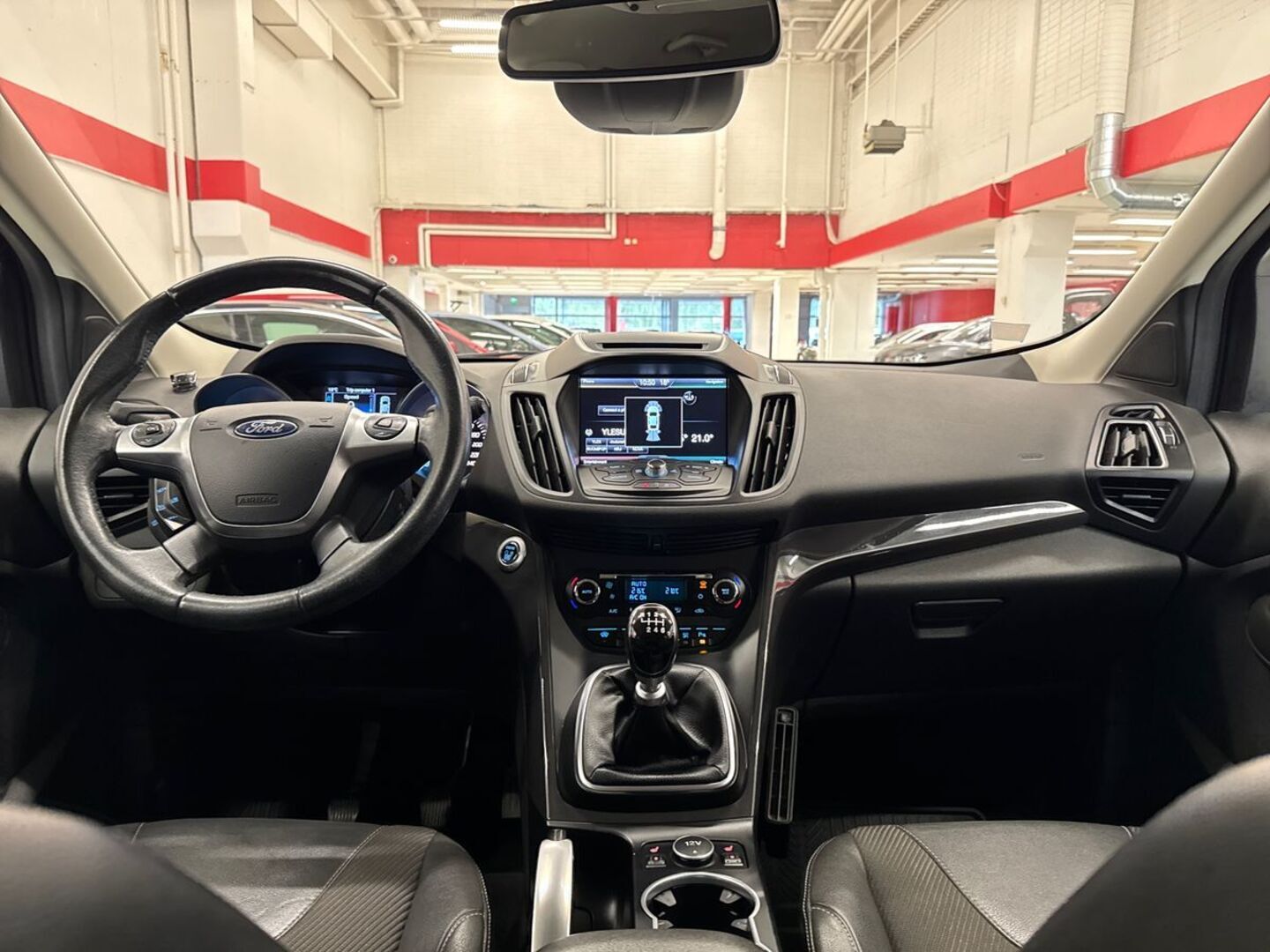 FORD Kuga 29