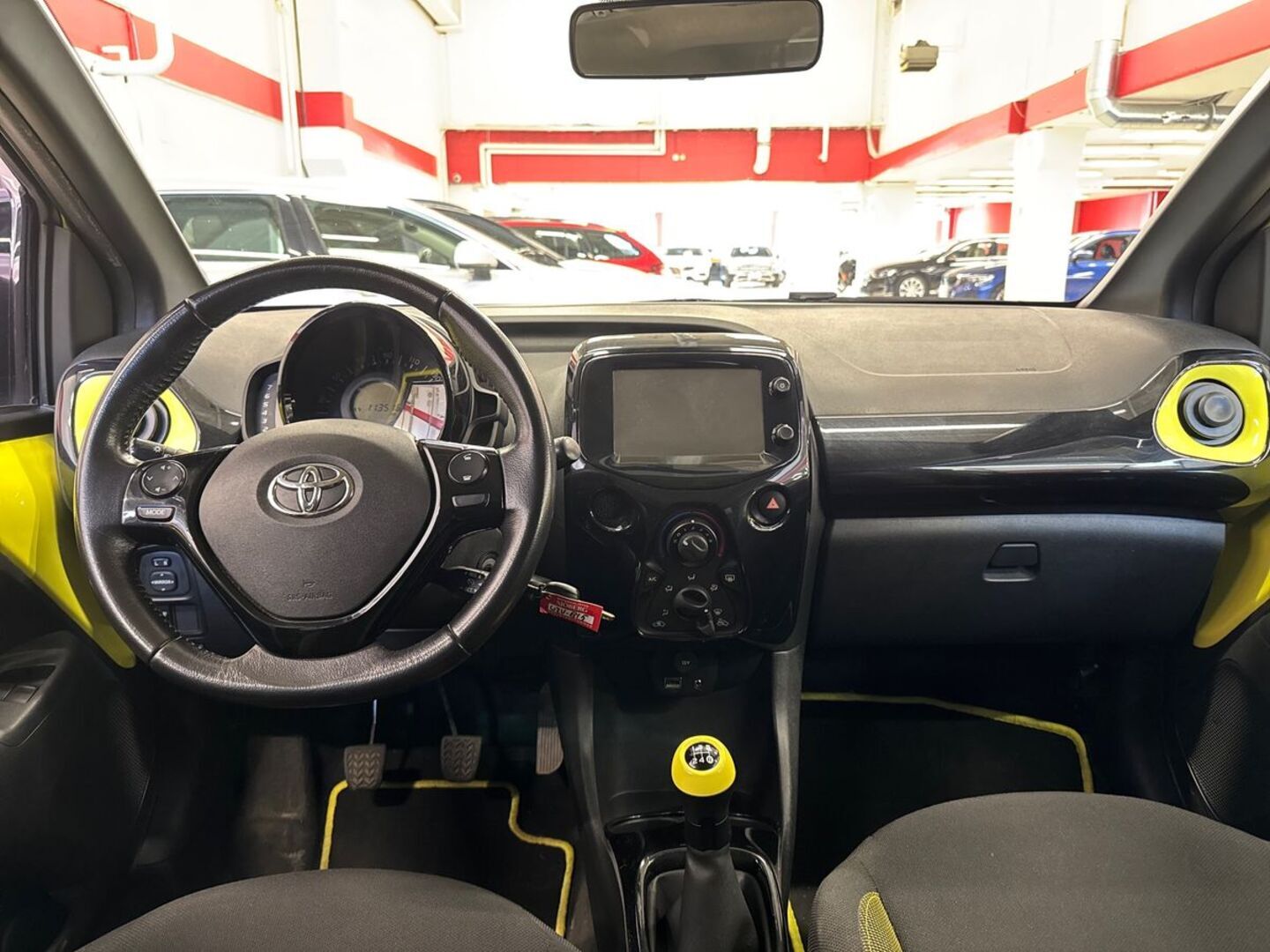 TOYOTA AYGO 2017