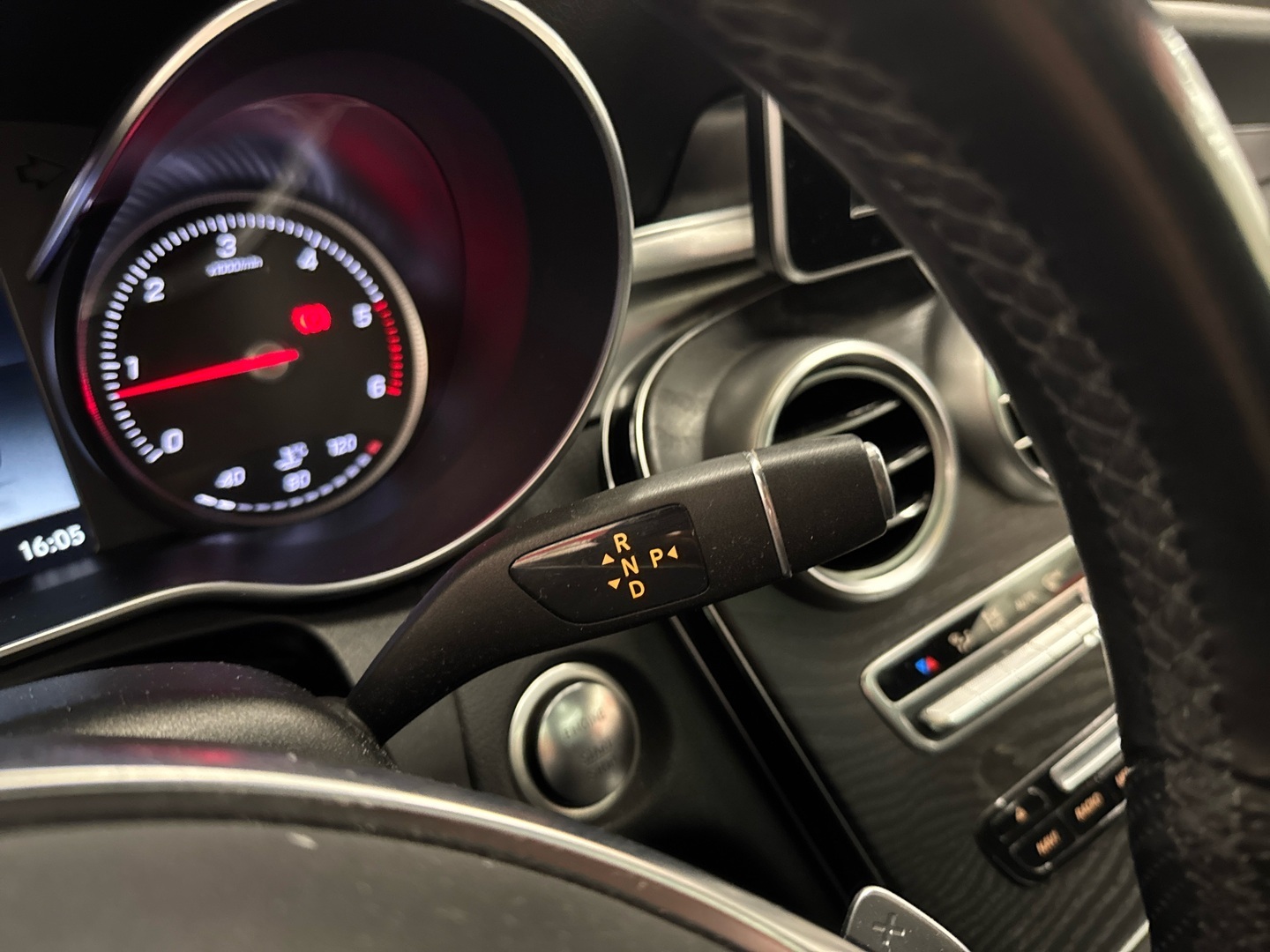 MERCEDES-BENZ C 2017