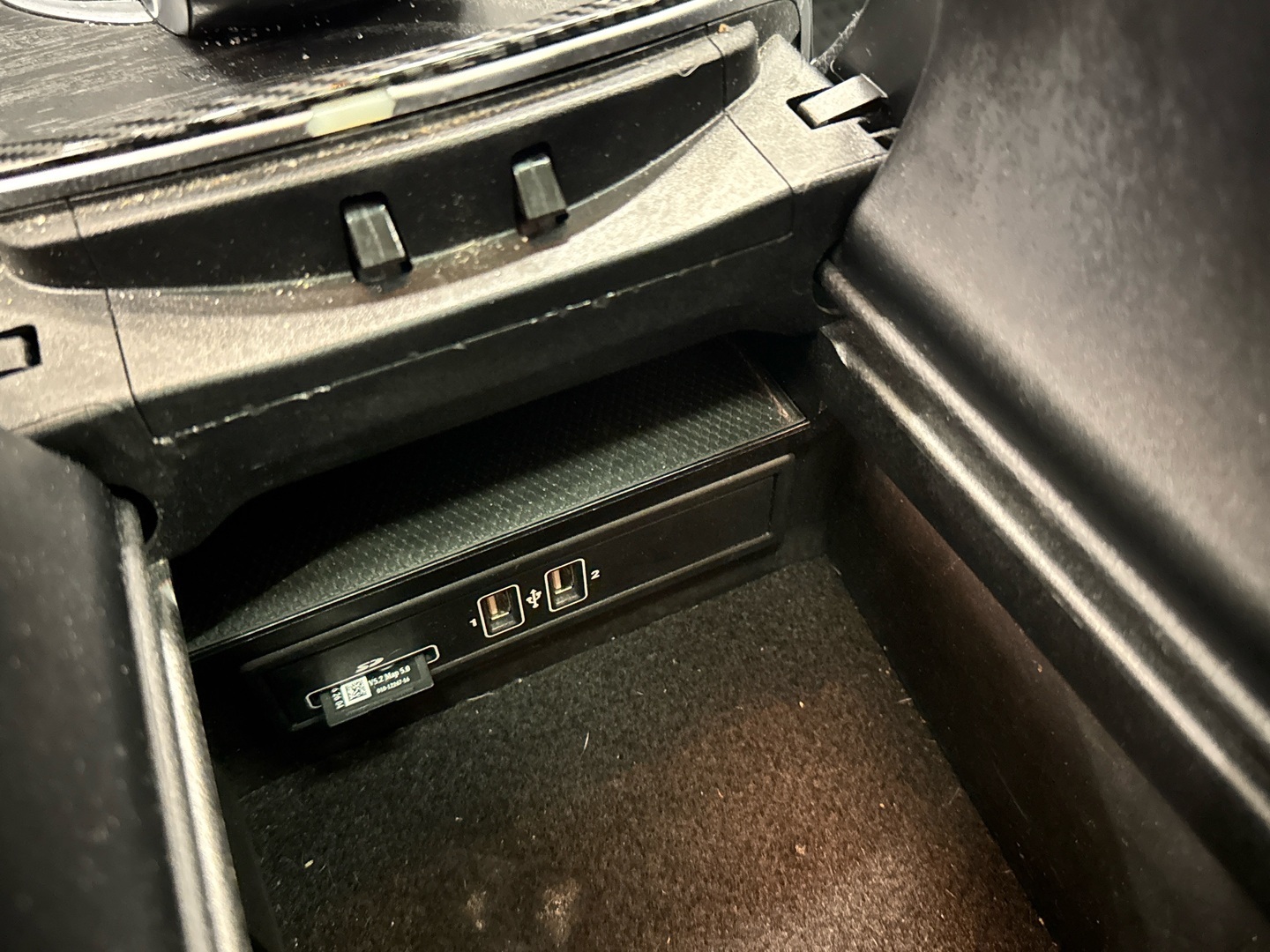 MERCEDES-BENZ C 2017