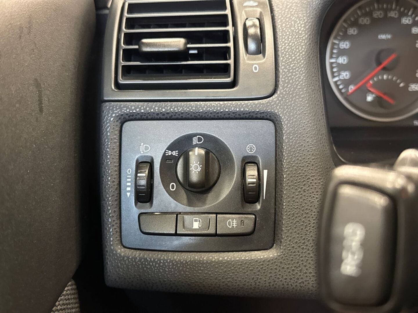 VOLVO C30 2007