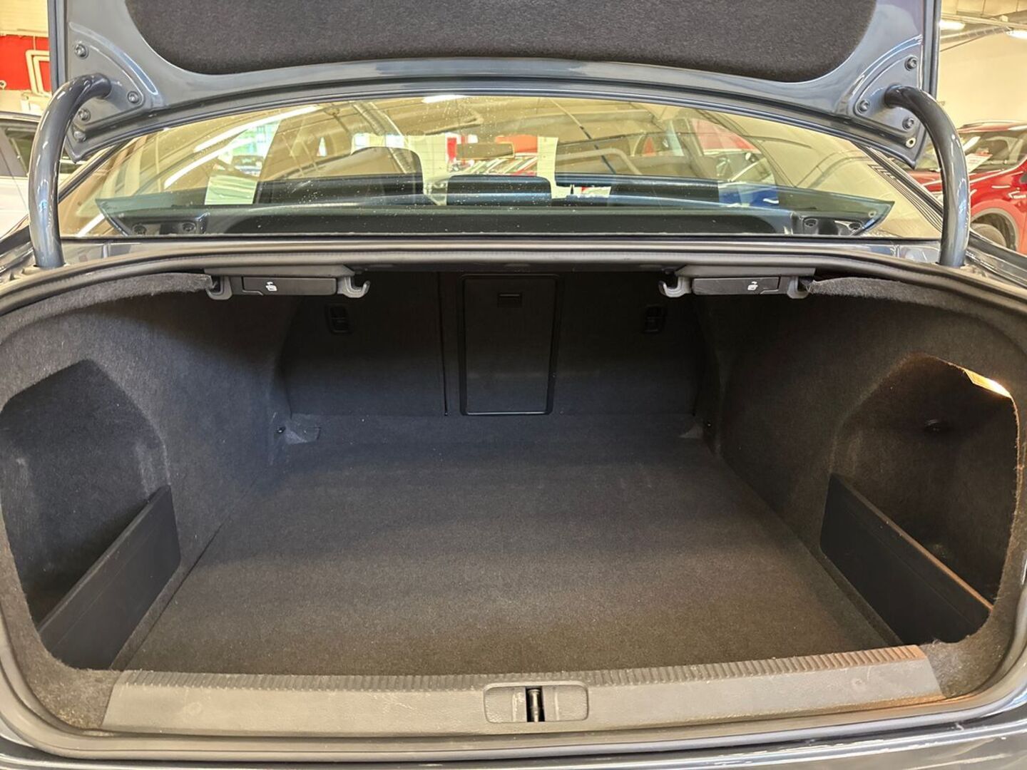 VOLKSWAGEN Passat 11