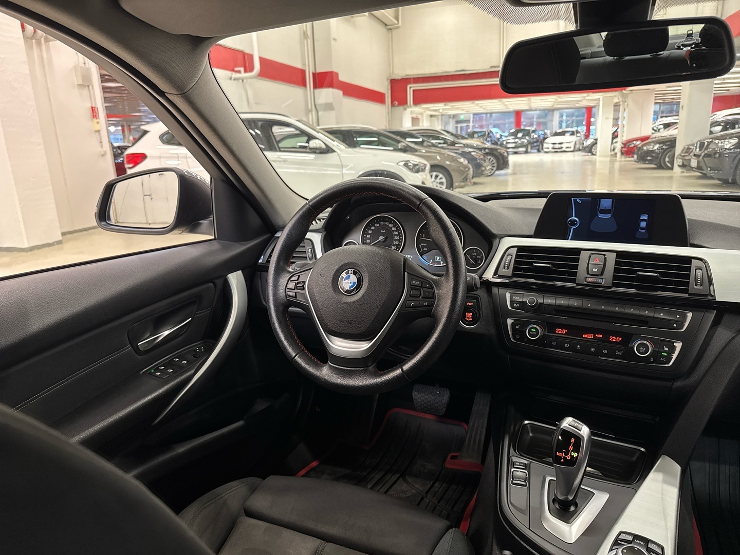 BMW 320 2014