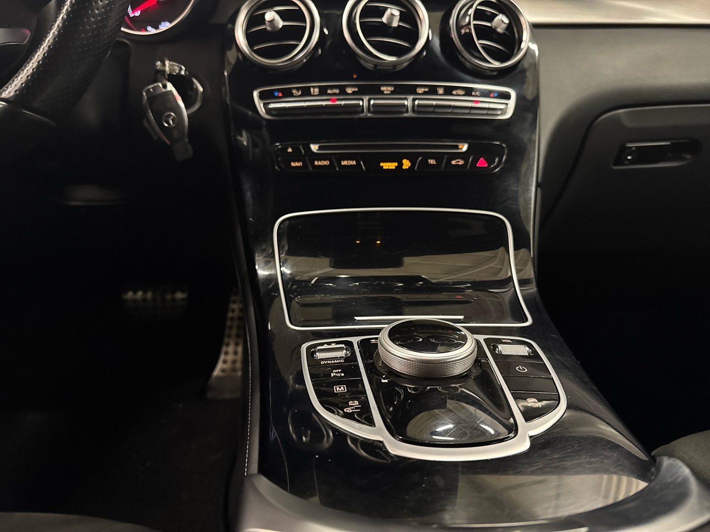 MERCEDES-BENZ GLC 2016