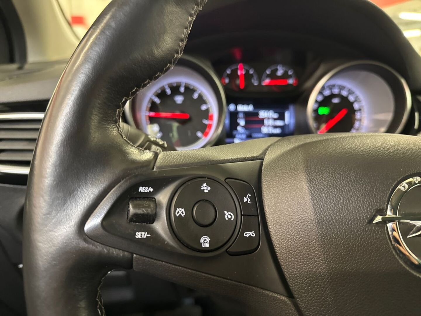 OPEL Astra 2018