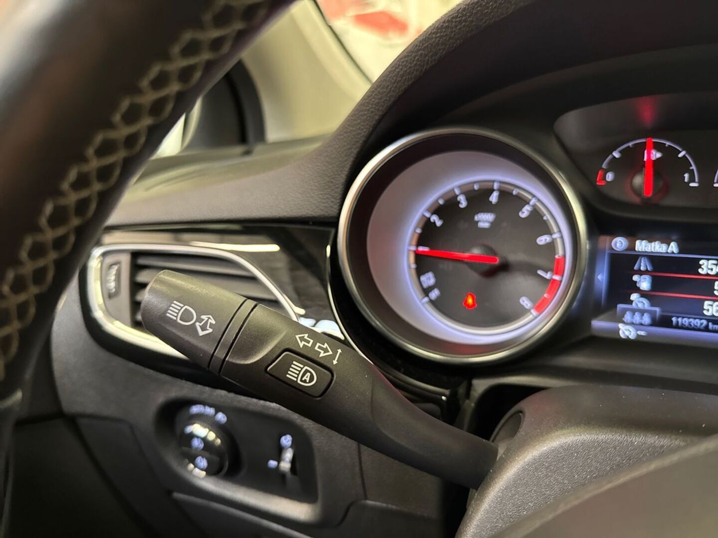 OPEL Astra 2018