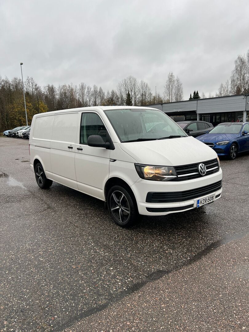 VOLKSWAGEN Transporter 2018