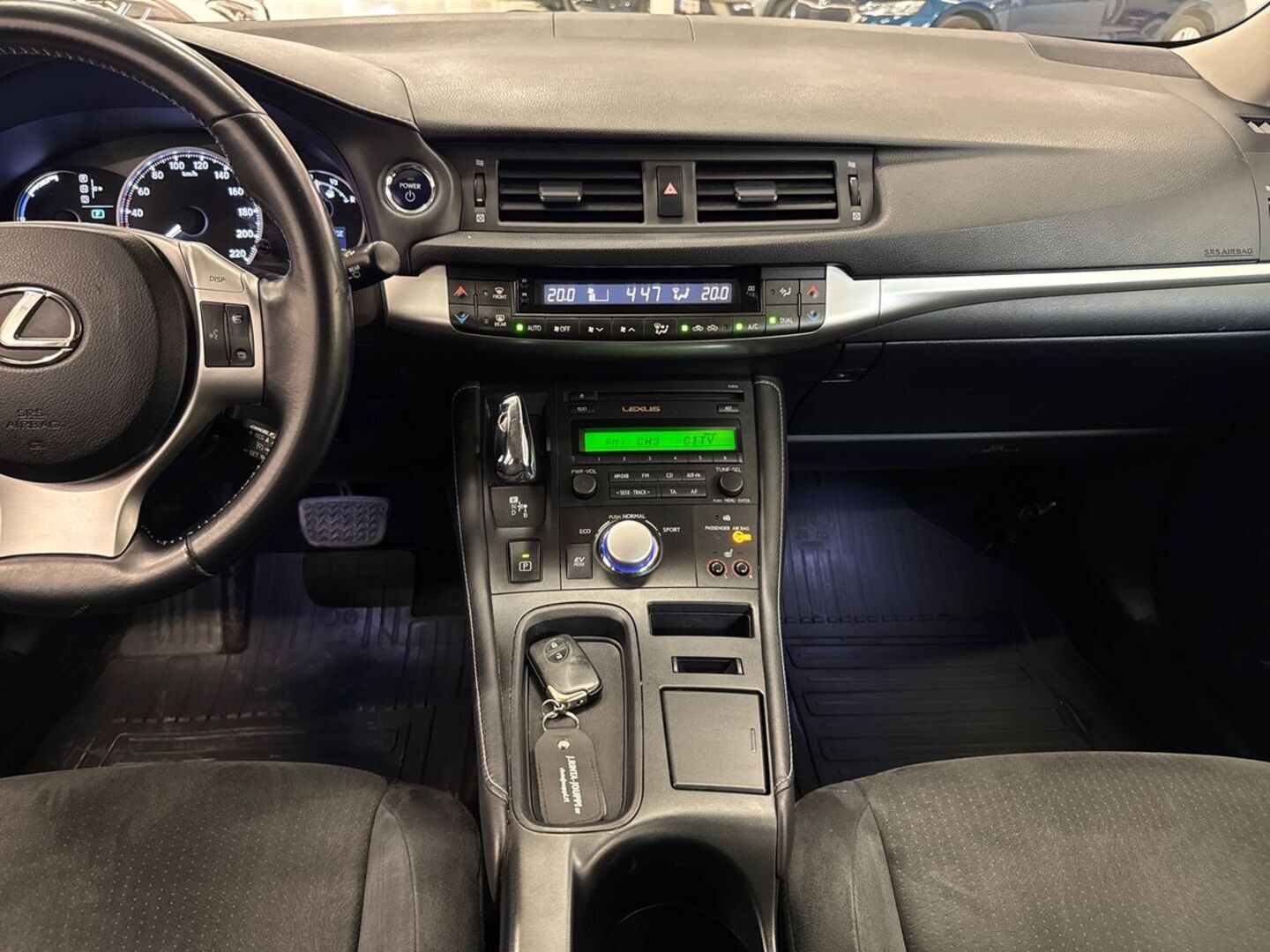 LEXUS CT 2011