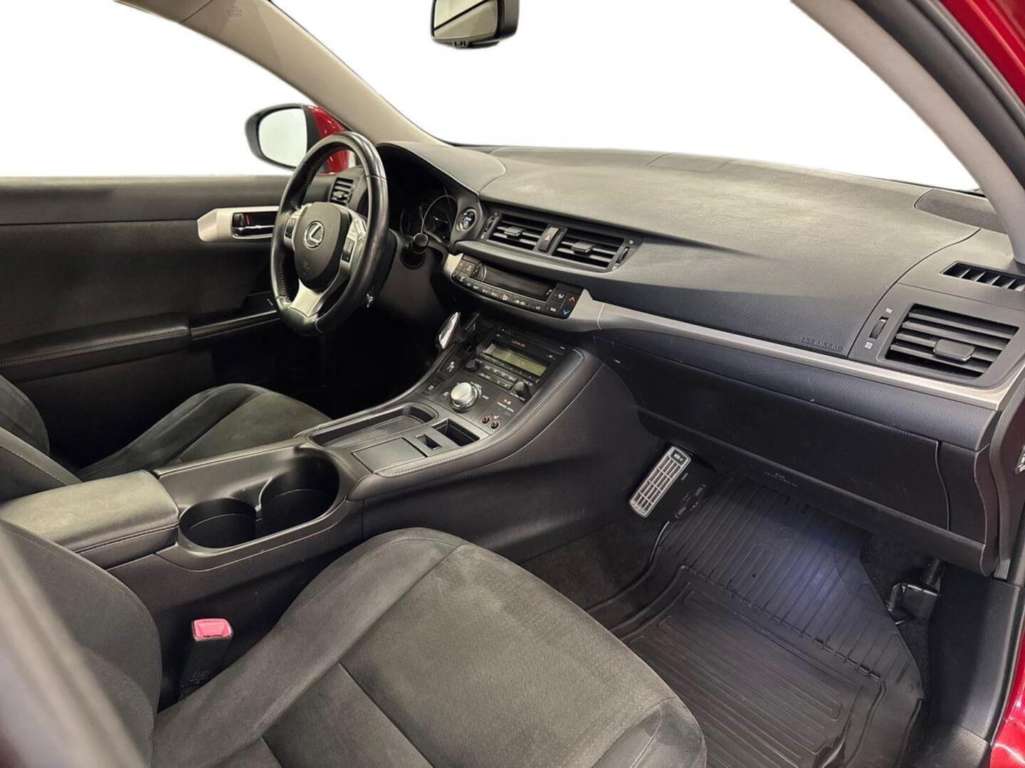 LEXUS CT 2011