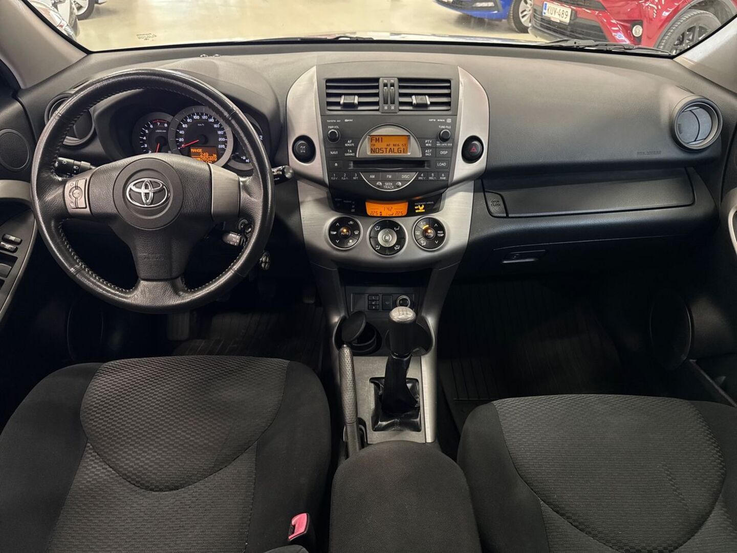 TOYOTA RAV4 28