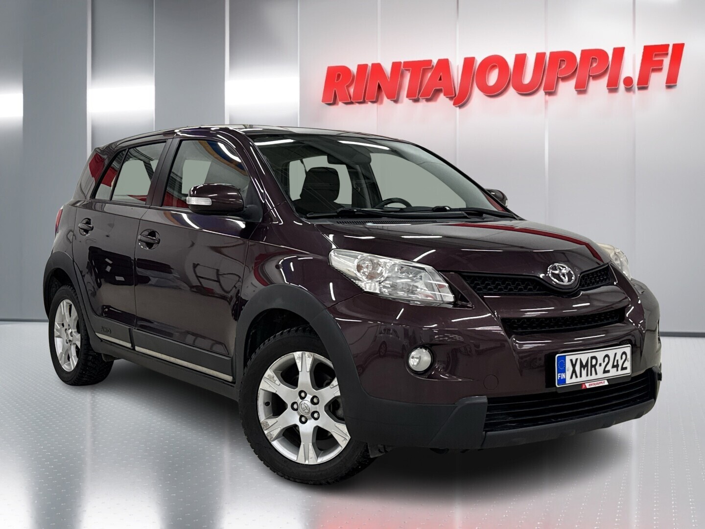TOYOTA Urban Cruiser 2011