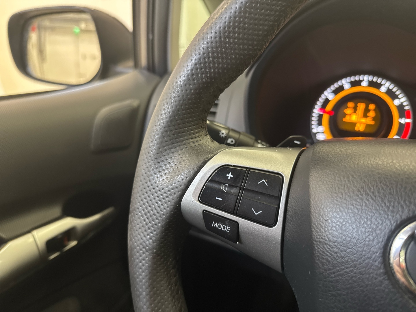 TOYOTA Auris 2010