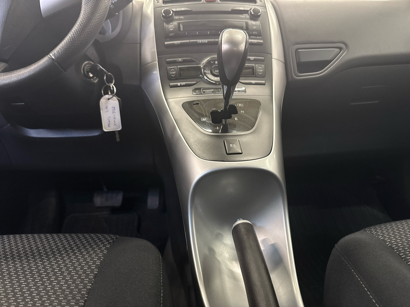 TOYOTA Auris 2010