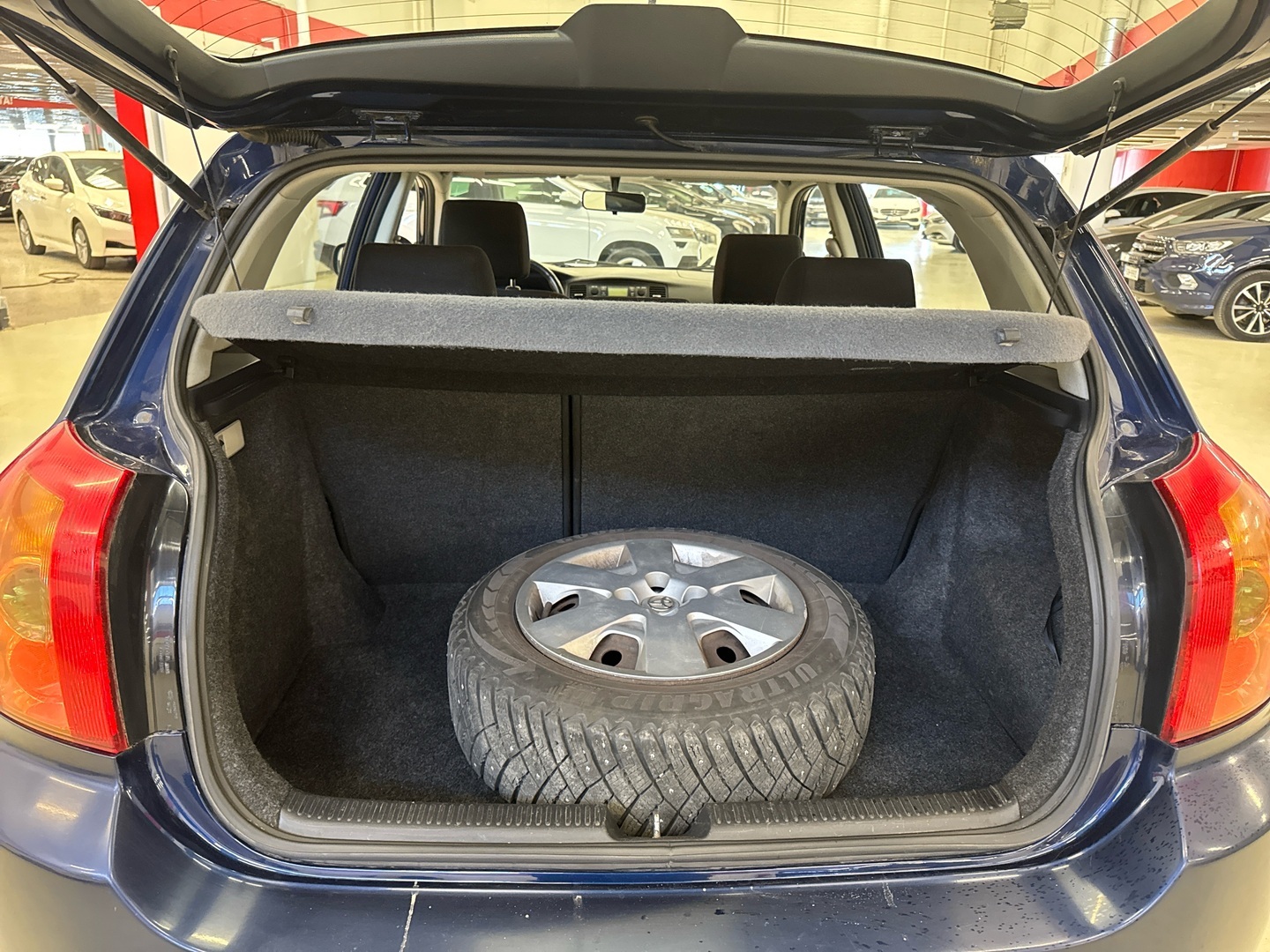 TOYOTA Corolla 2004