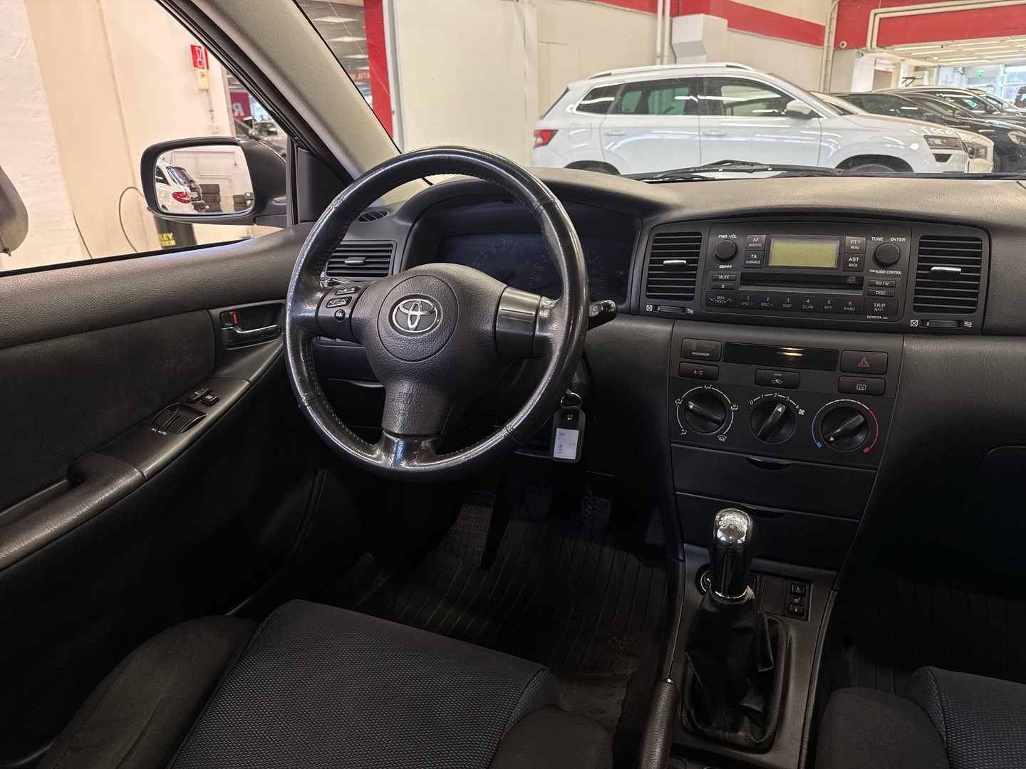TOYOTA Corolla 2004