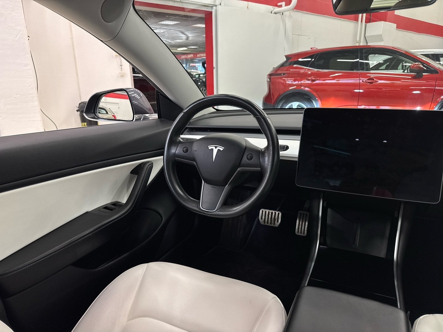 TESLA Model 3 2019