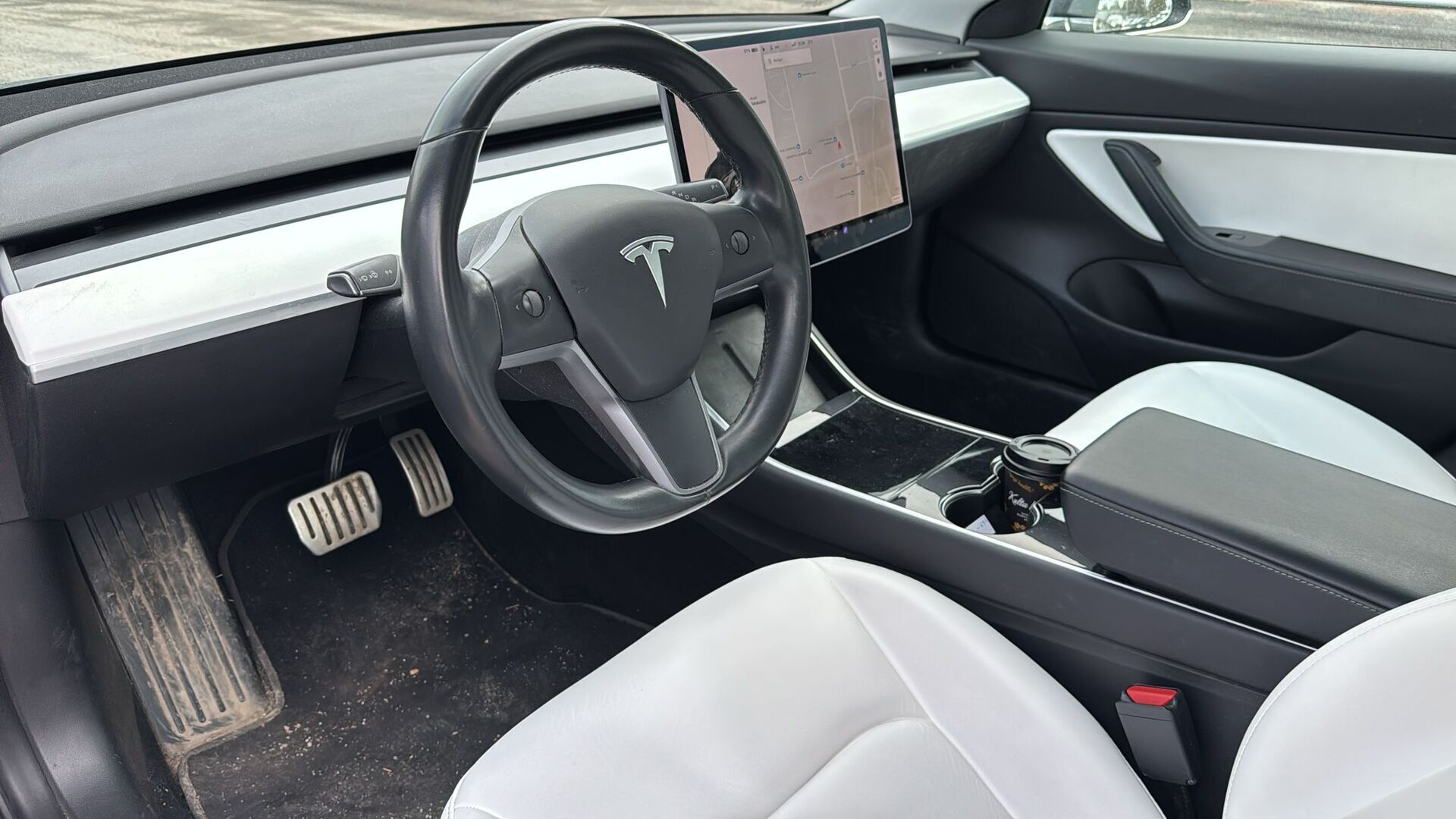 TESLA Model 3 2019