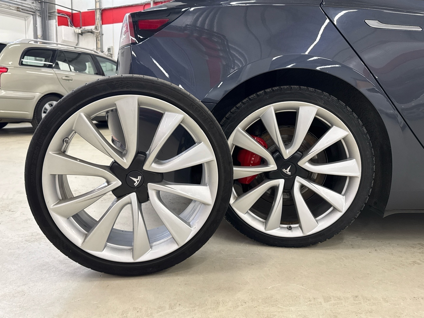TESLA Model 3 2019