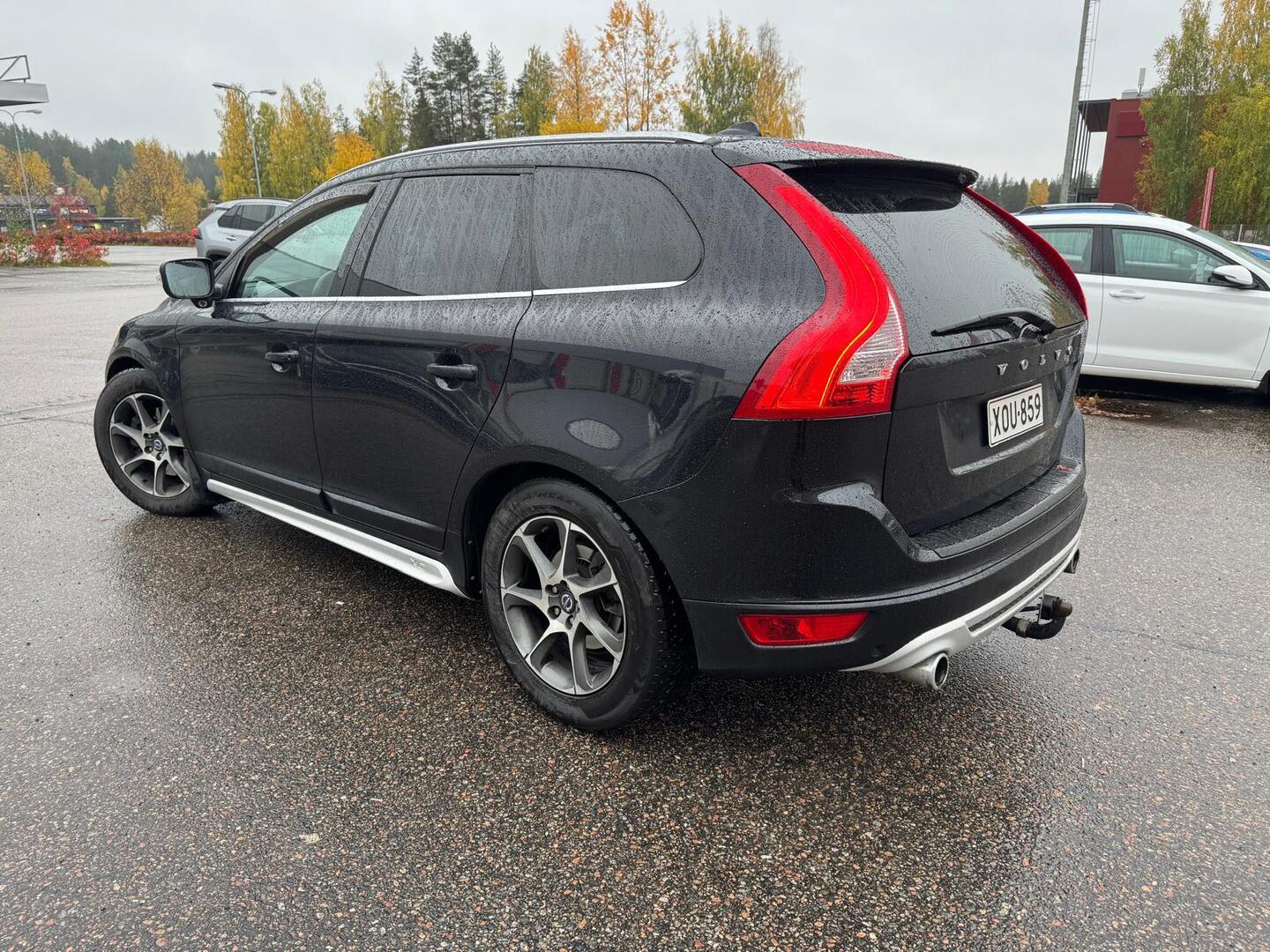 VOLVO XC60 4