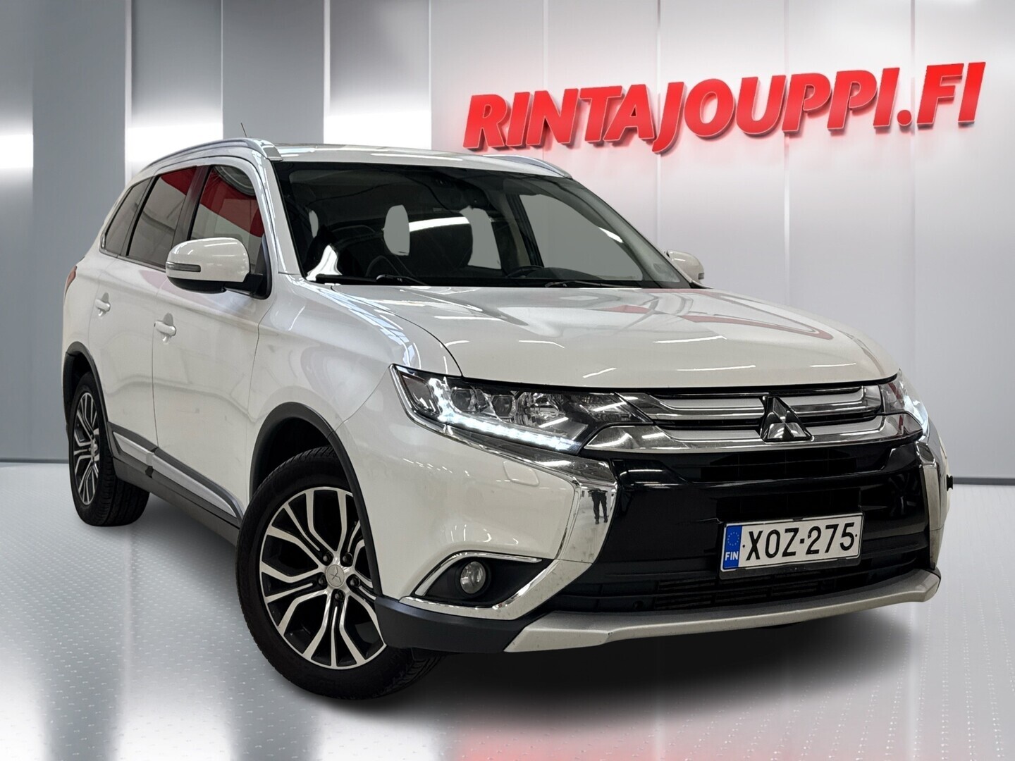 MITSUBISHI Outlander 2016