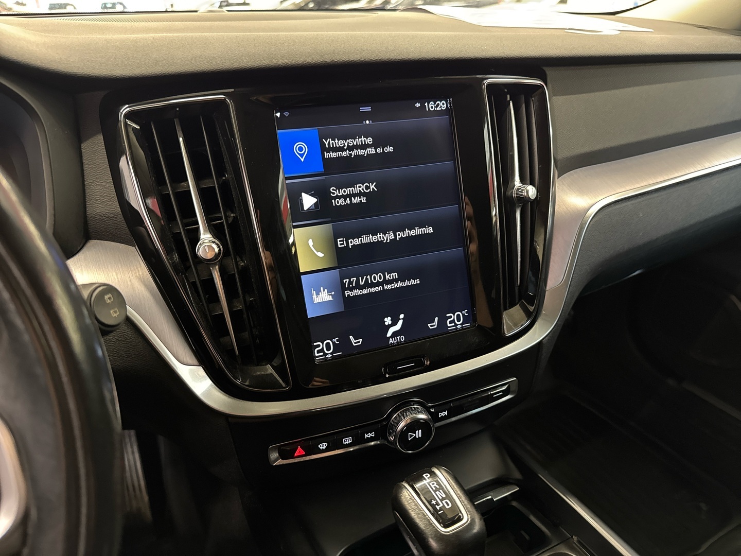 VOLVO V60 Cross Country 2019