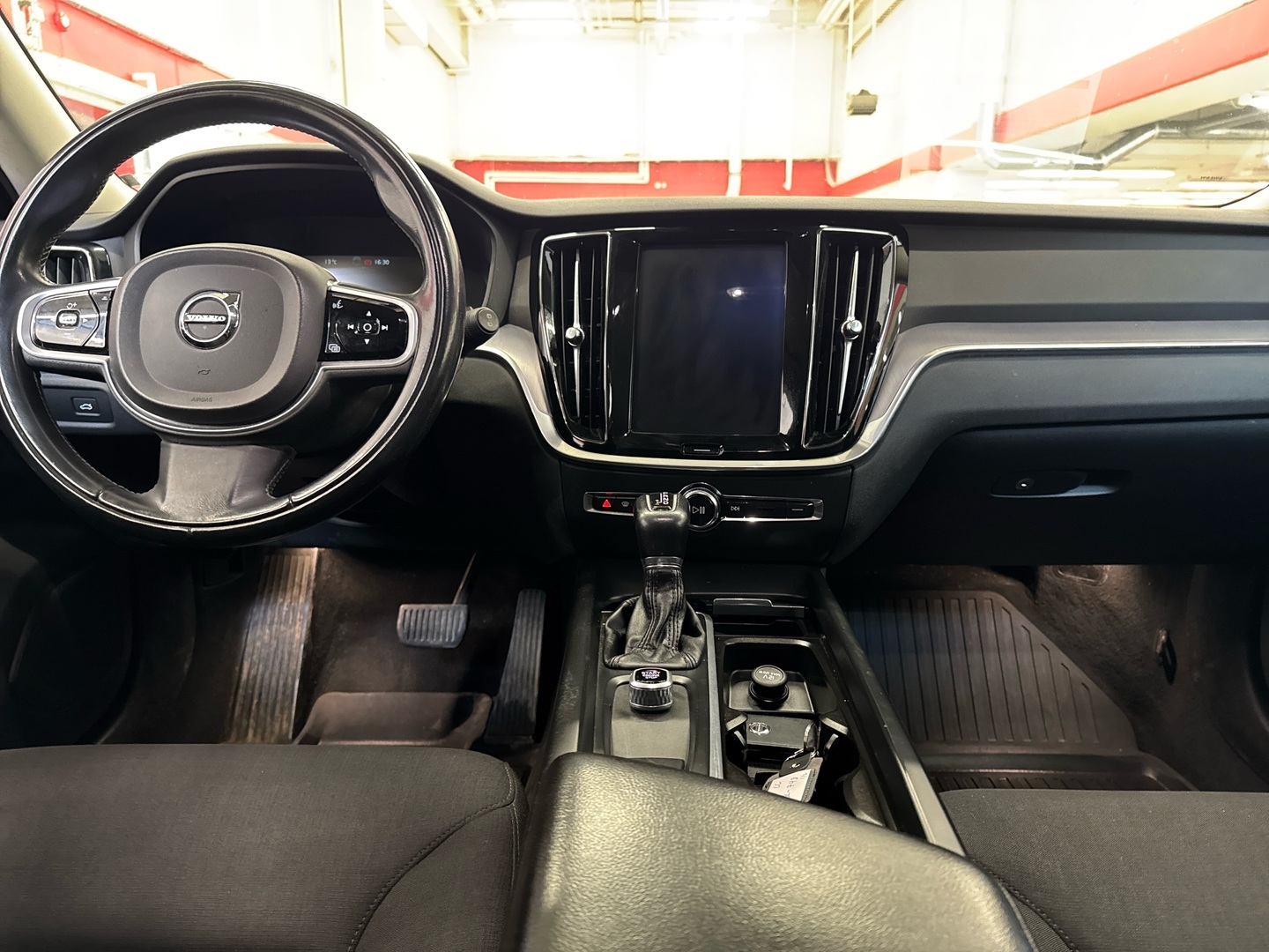 VOLVO V60 Cross Country 2019