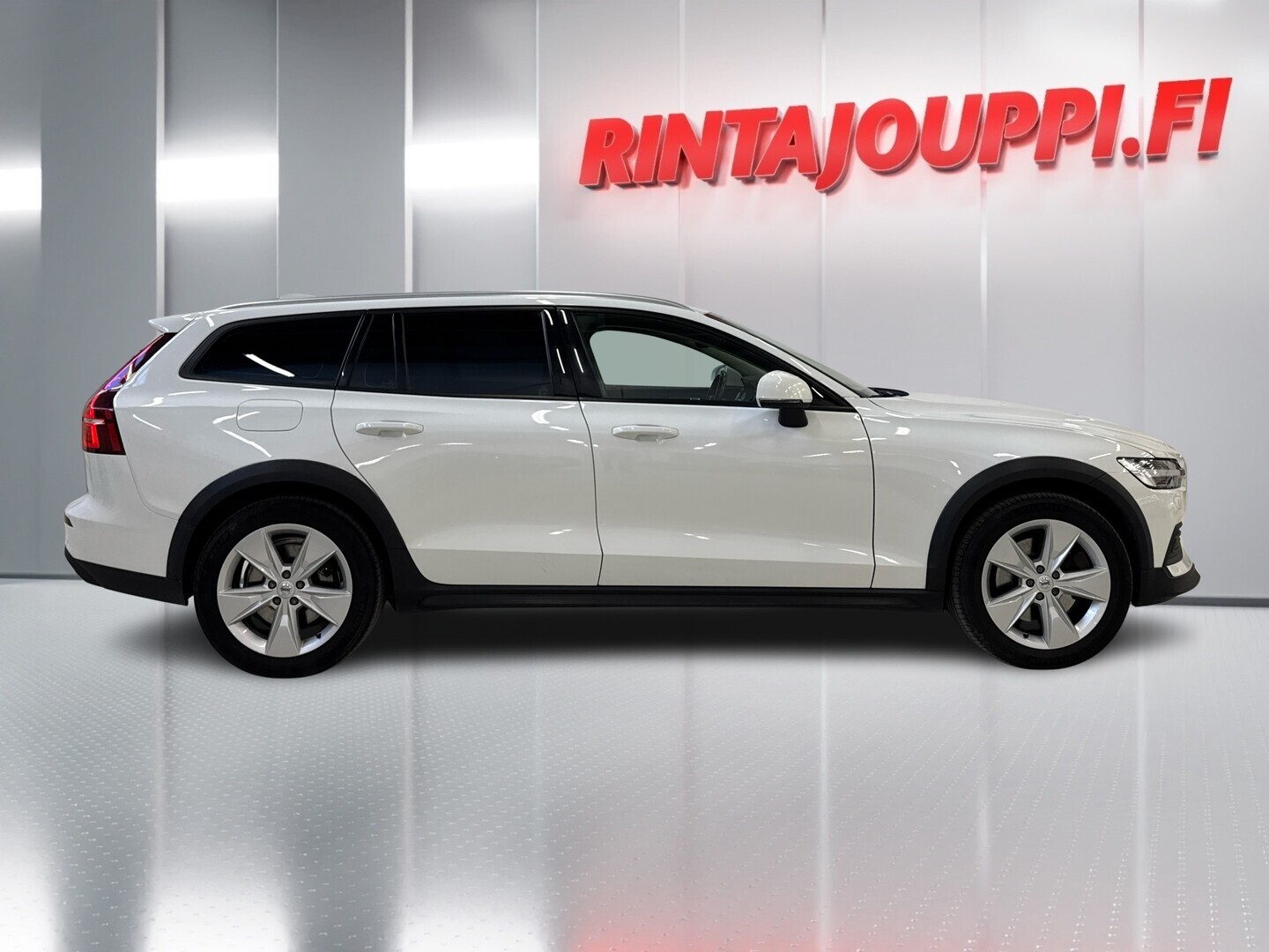VOLVO V60 Cross Country 2019