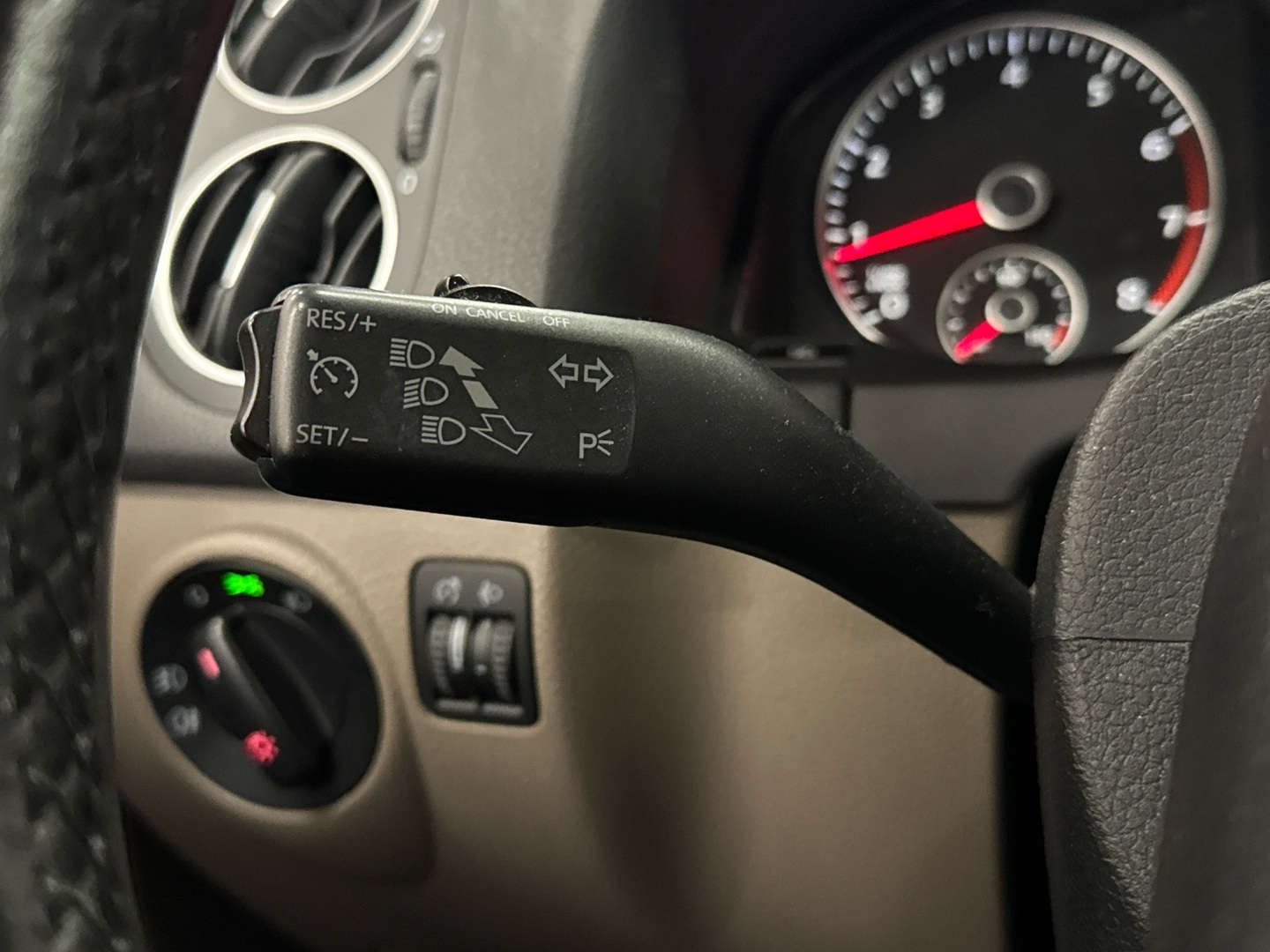 VOLKSWAGEN Golf Plus 2009