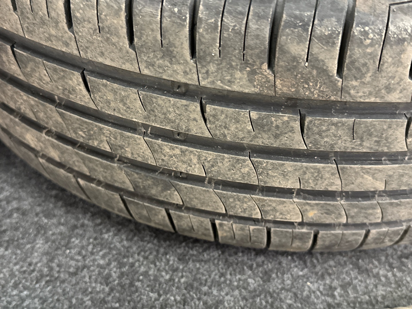 VOLKSWAGEN Golf Plus 2009