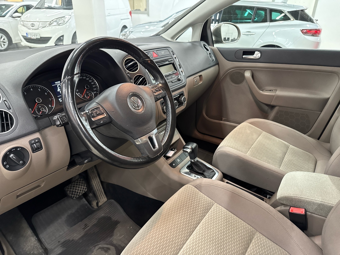 VOLKSWAGEN Golf Plus 2009