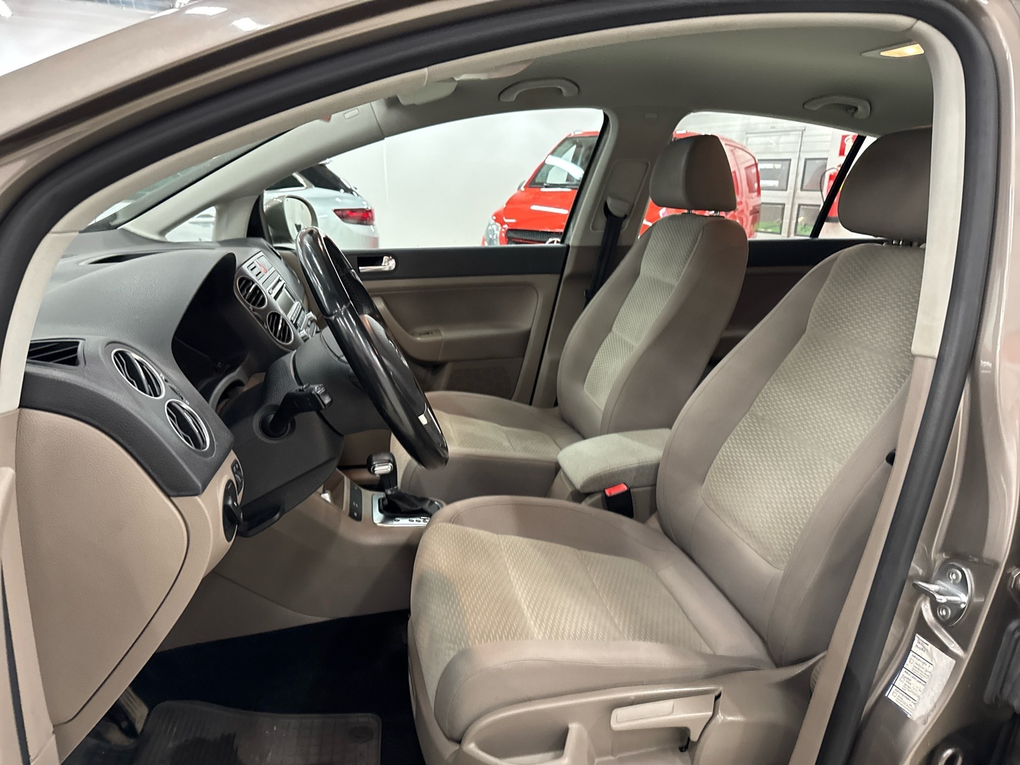 VOLKSWAGEN Golf Plus 2009