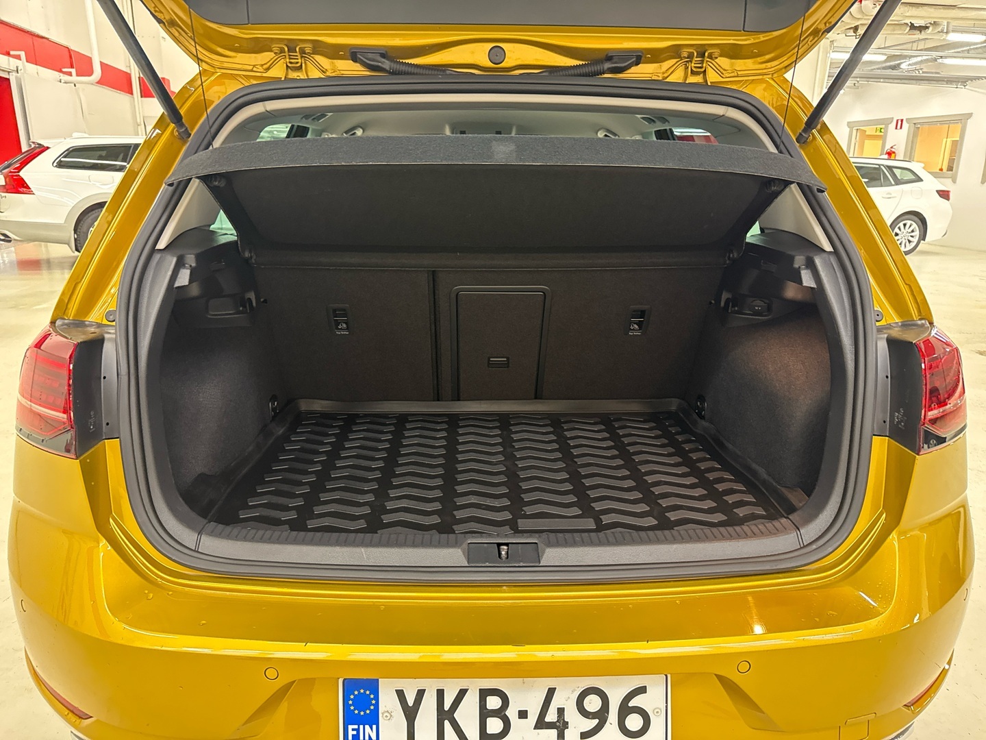 VOLKSWAGEN Golf 2018