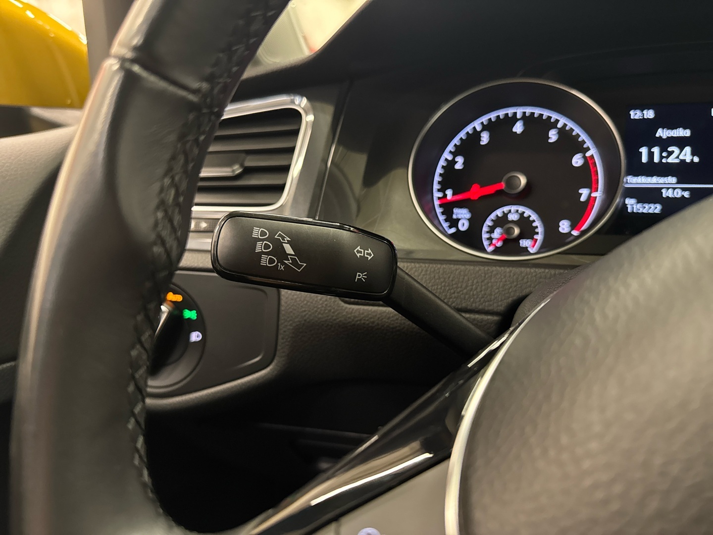 VOLKSWAGEN Golf 2018