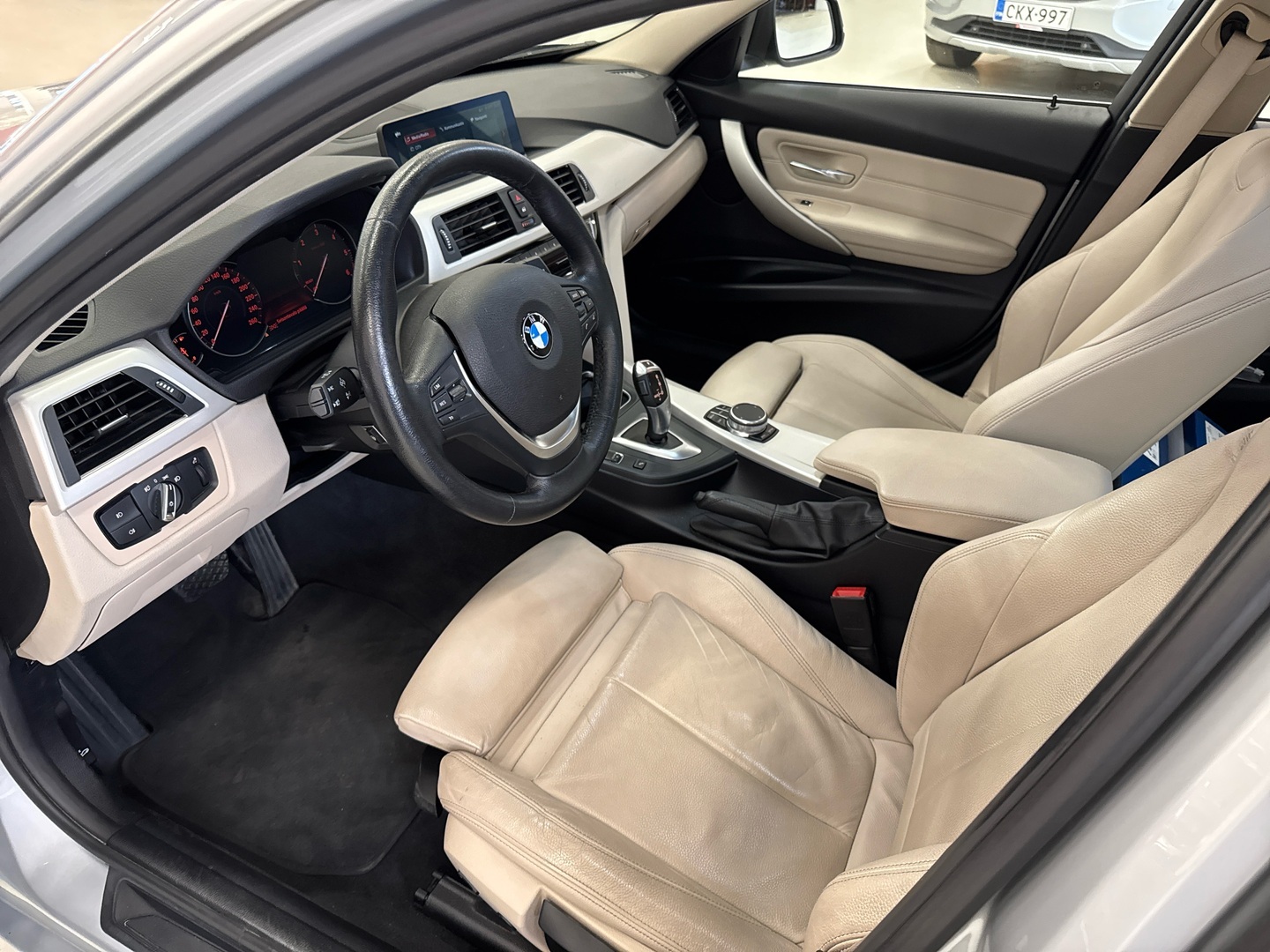 BMW 320 2018