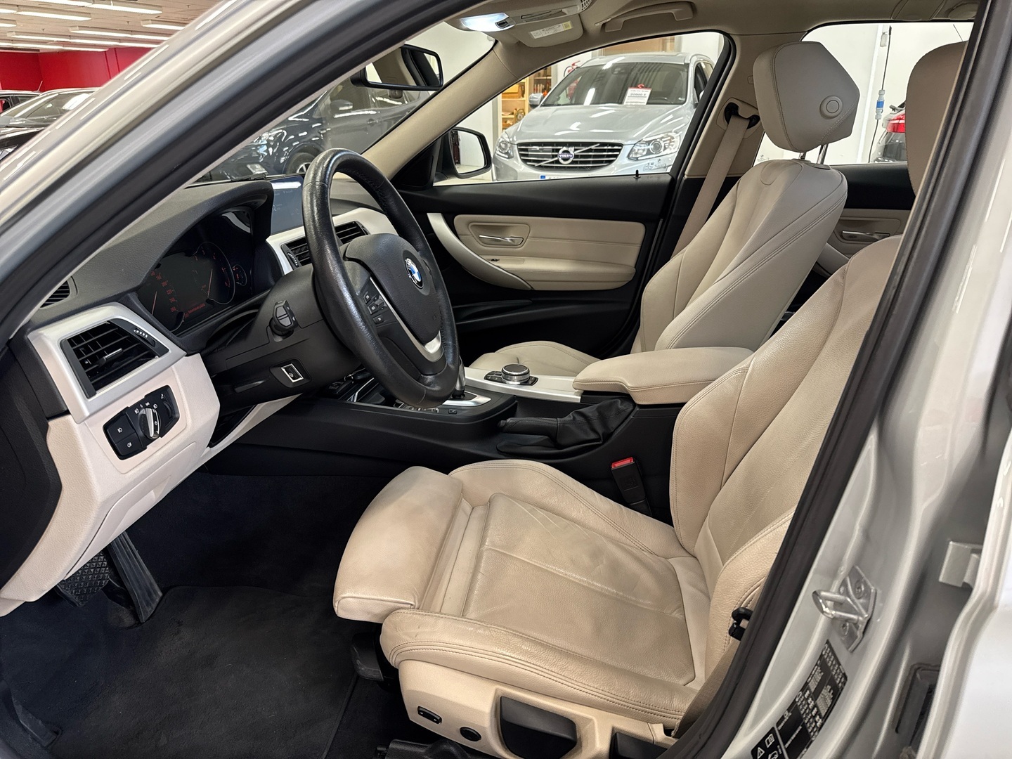 BMW 320 2018